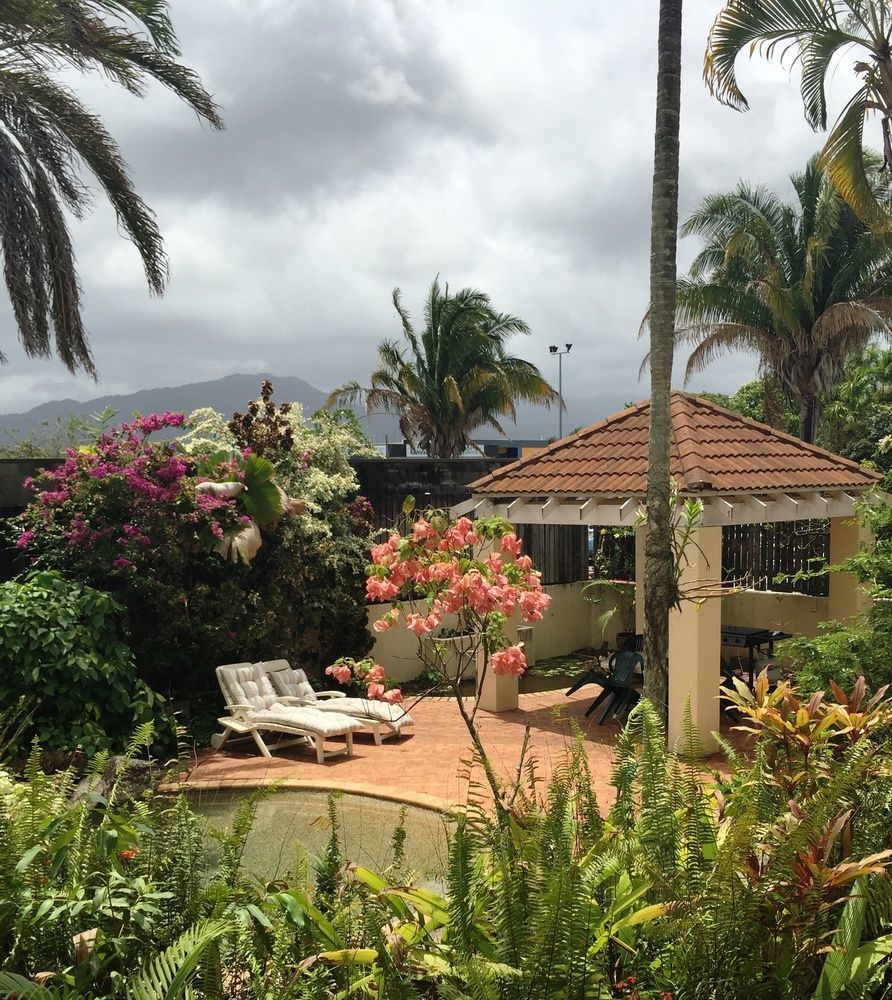 Villa Vaucluse Apartments Cairns Exterior foto